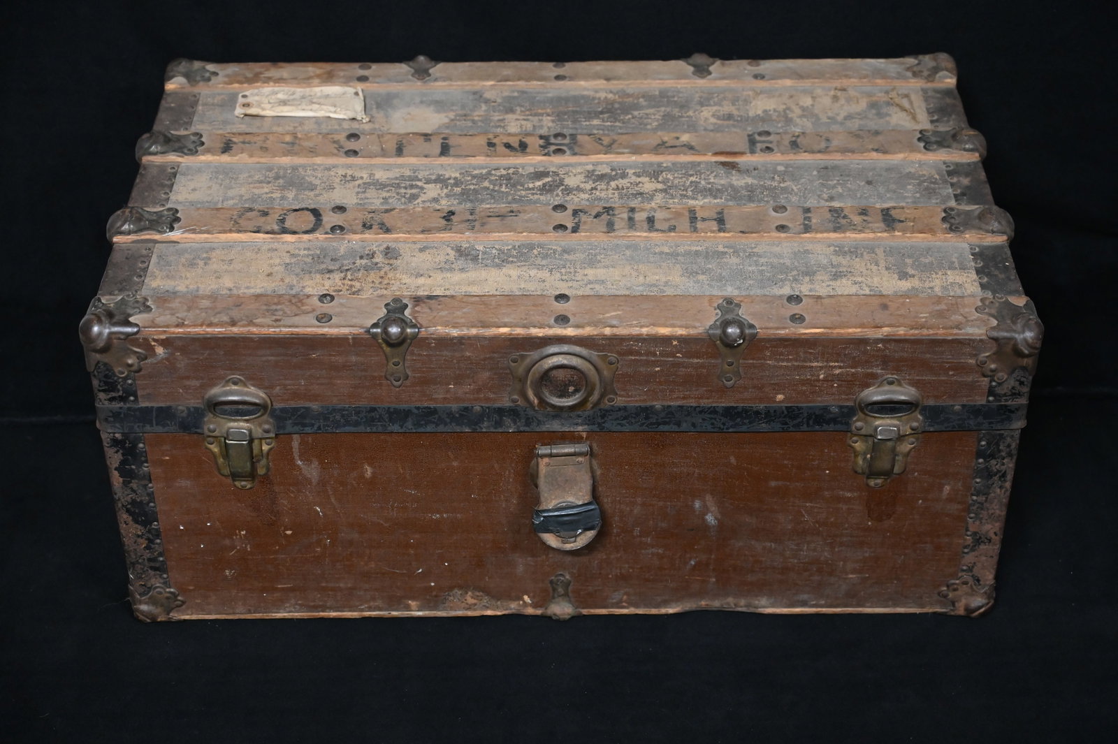 WW1 Foot Locker Trunk with Corp. Ben Fink of Woodland Missouri 31st Michigan Inf. on it. Has: WW1 Foot Locker Trunk with Corp. Ben Fink of Woodland Missouri 31st Michigan Inf. on it. Has military pictures inside. Measures 31" x 18" x 13" high.