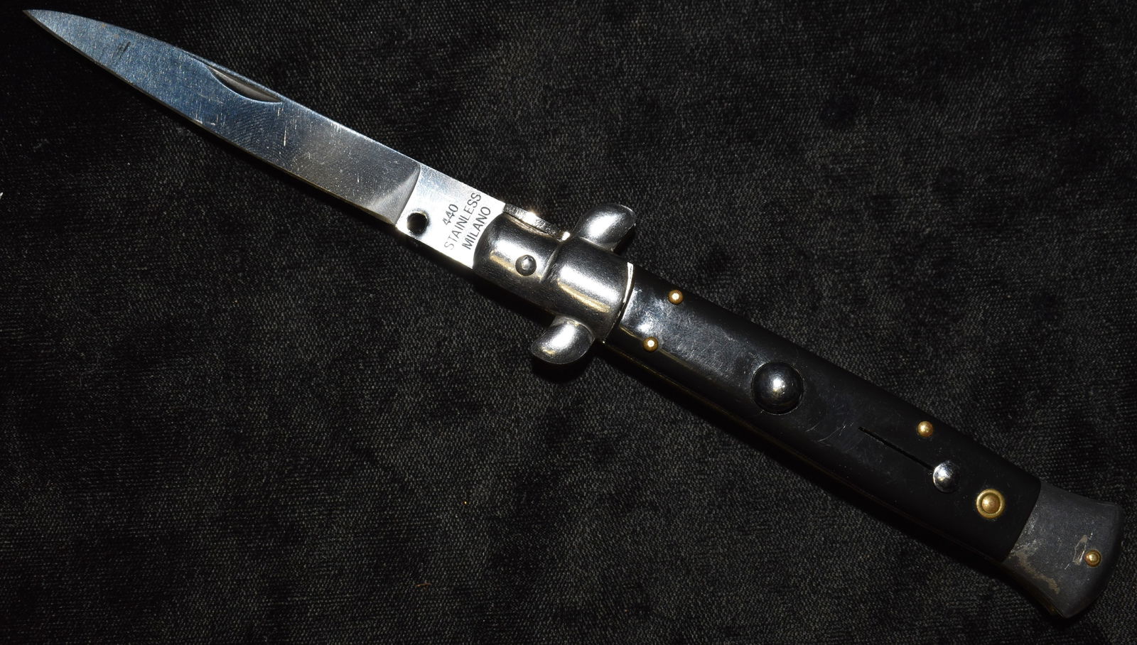 Milano 440 Stainless Switchblade Knife - 8 5/8" (1 of 10)