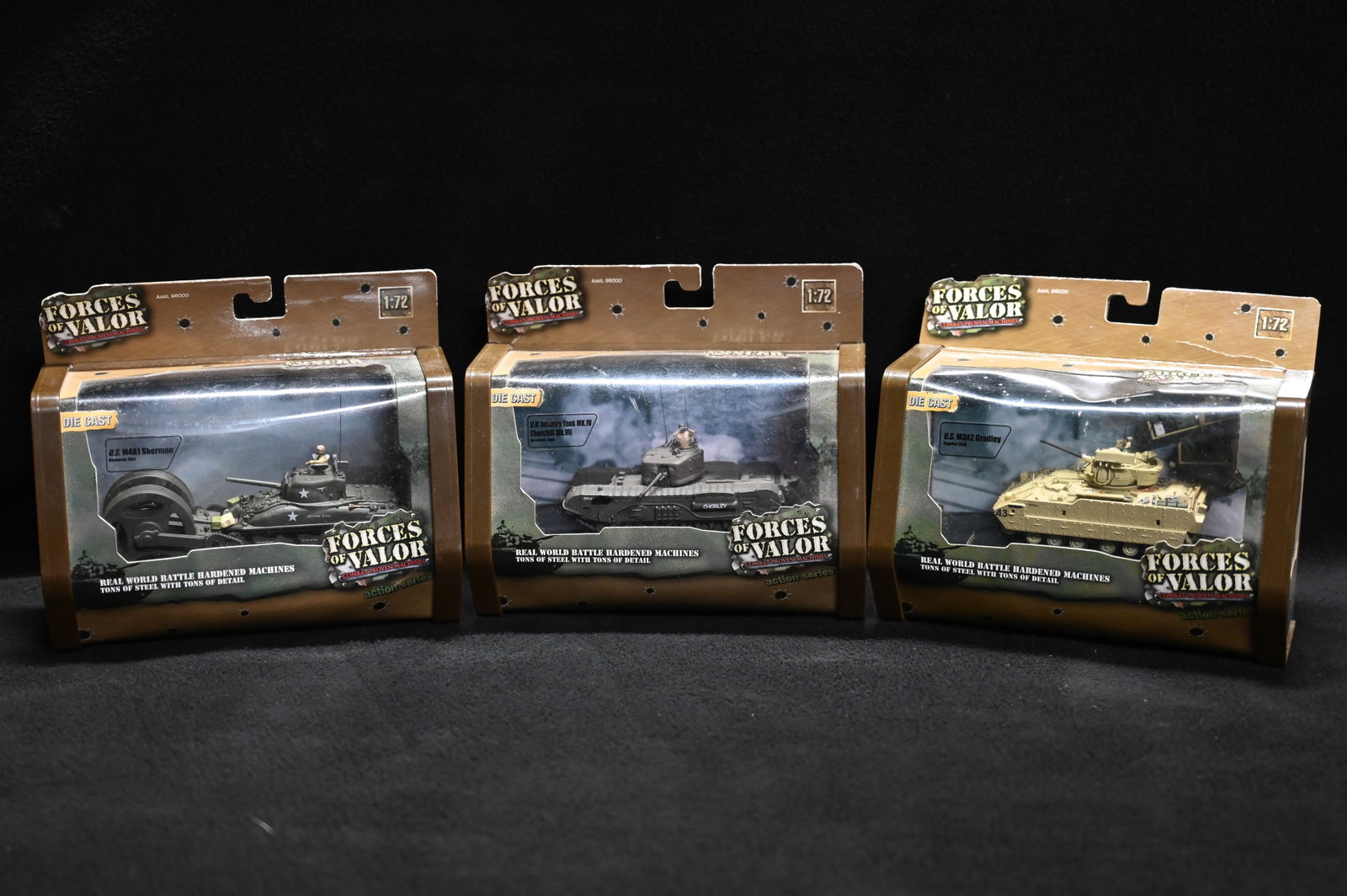 3 Forces of Valor Die Cast Military Tanks 1:72 Scale in brand new condition.: 3 Forces of Valor Die Cast Military Tanks 1:72 Scale in brand new condition.