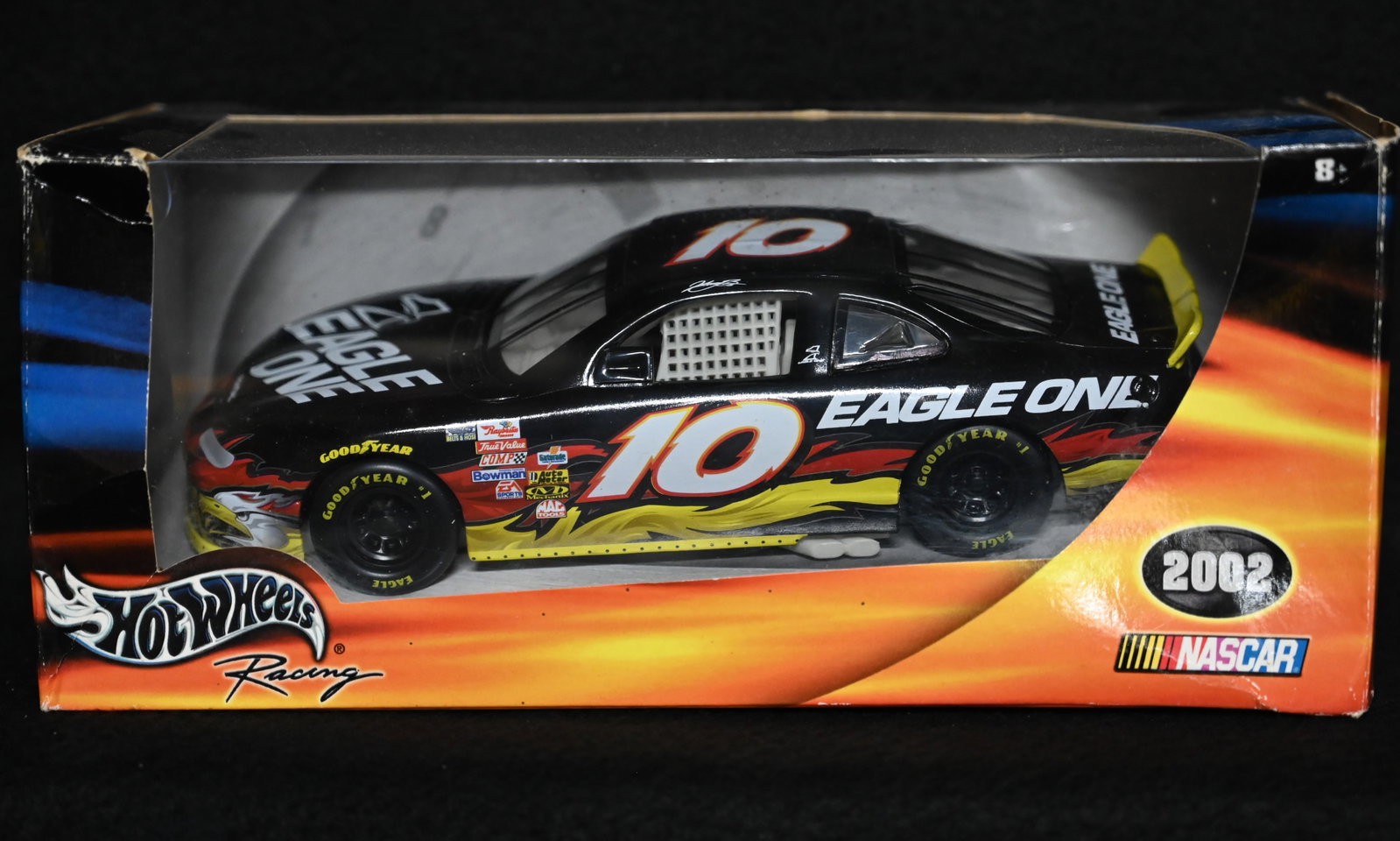 2002 Hot Wheels Valvoline Eagle One 1/24 Scale NASCAR Diecast Car: 2002 Hot Wheels Valvoline Eagle One 1/24 Scale NASCAR Diecast Car