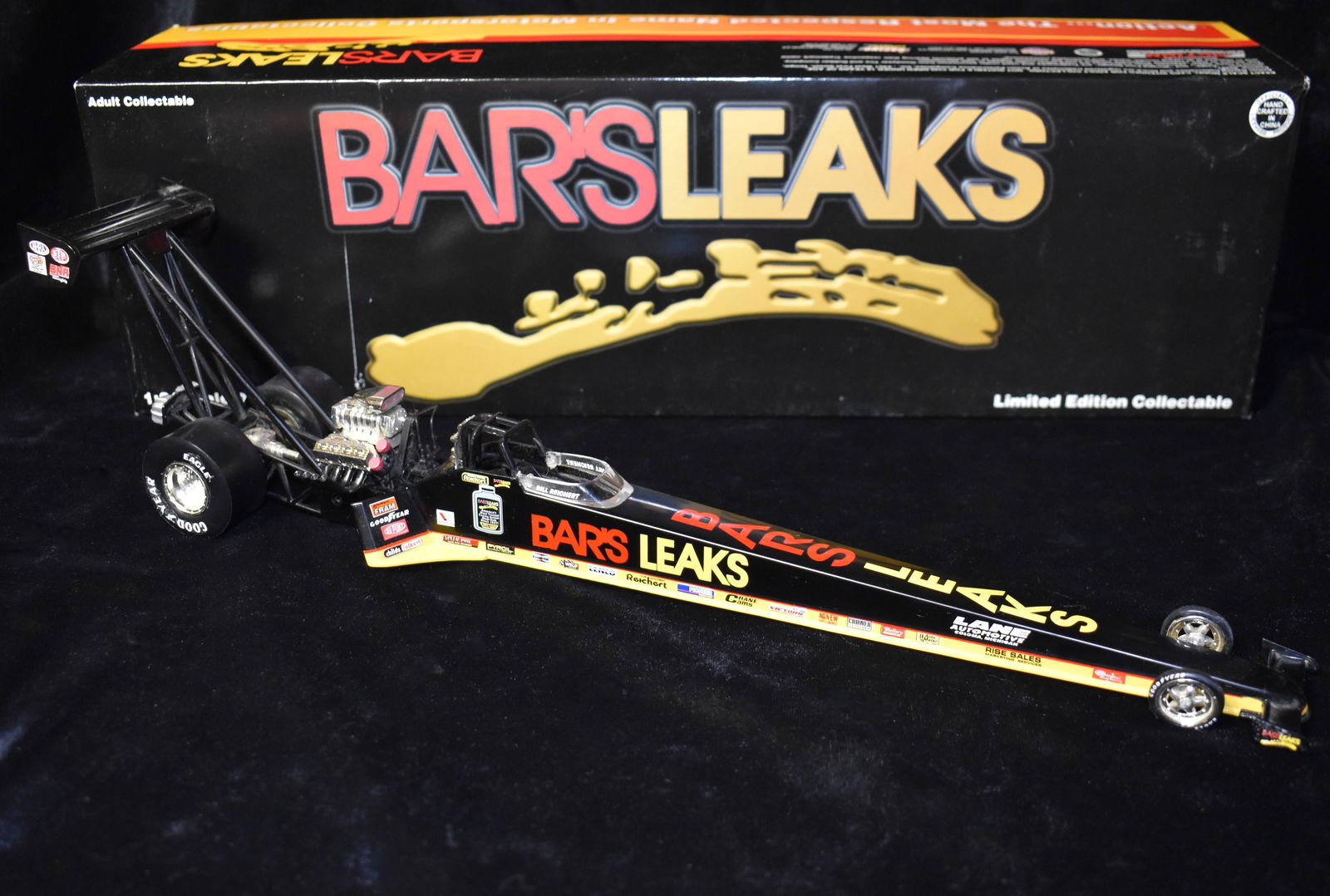 1995 BILL REICHERT Bars Leaks NHRA Top Fuel Dragster - Action 1:24 Scale (1 of 5)