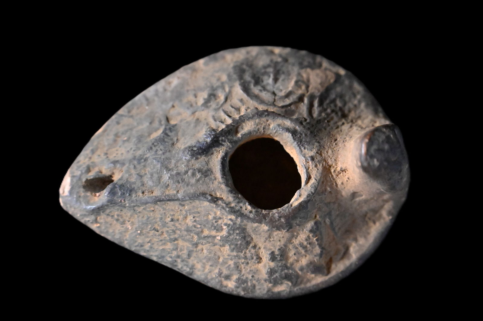 Holy Land Terracotta Oil Lamp Circa 500-700 AD.: Ancient Roman Fired Clay Terracotta Oil Lamp from the Brzantine Era. Used as the main source of light for thousands of years the oil lamp was a very important inventions that was only slightly modifie