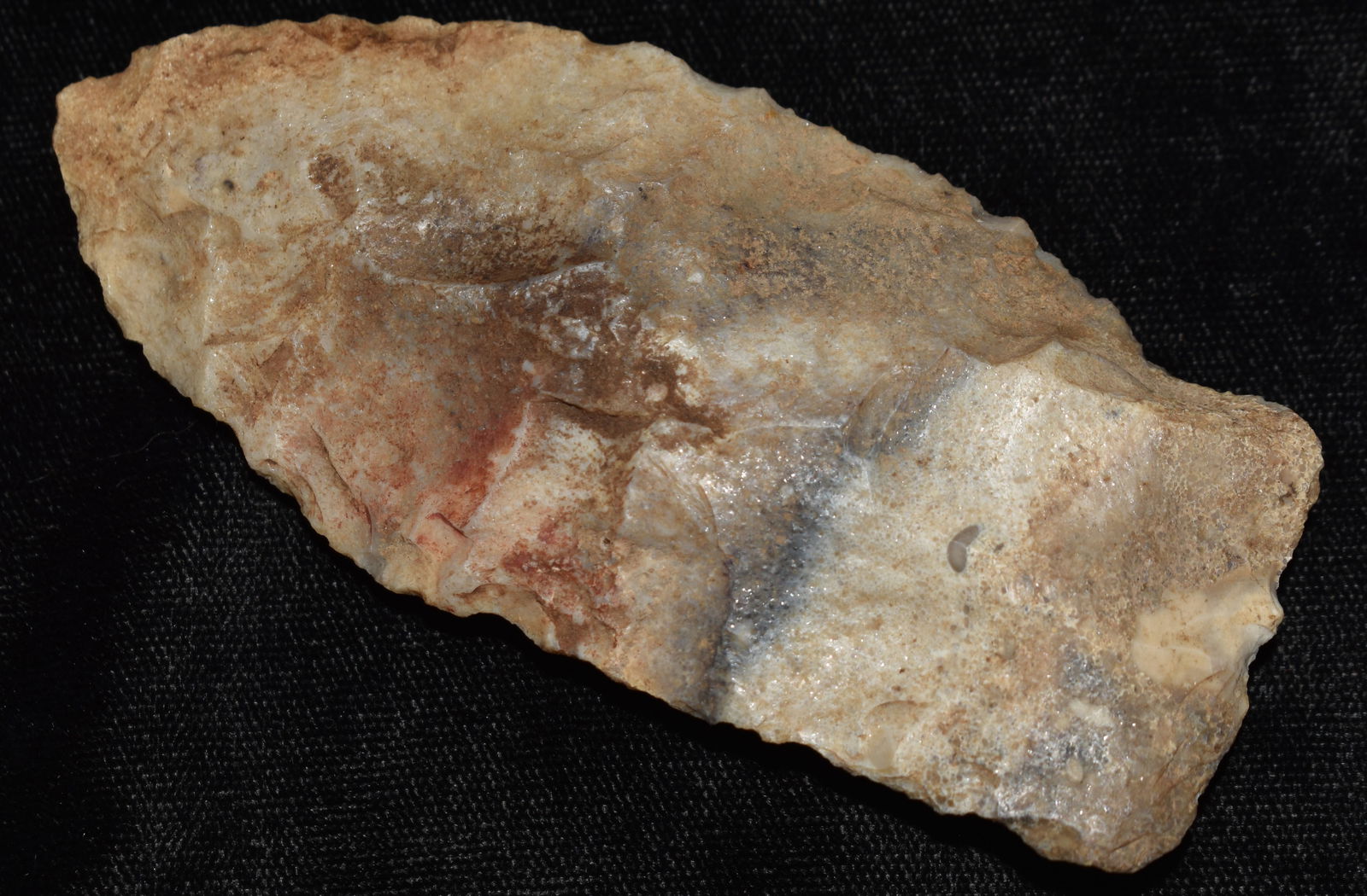 3 7/8" Oolitic Chert Blade found in Pettis County, Missouri (1 of 7)