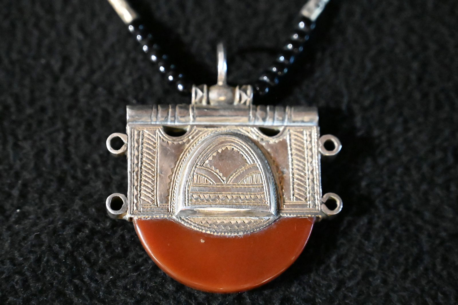 Tuareg Carnelian and Silver Pendant Necklace From Niger Africa. (1 of 6)