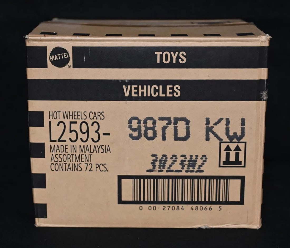 2013 Mattel Hot Wheels Assortment contains 72 cars (1 of 5)