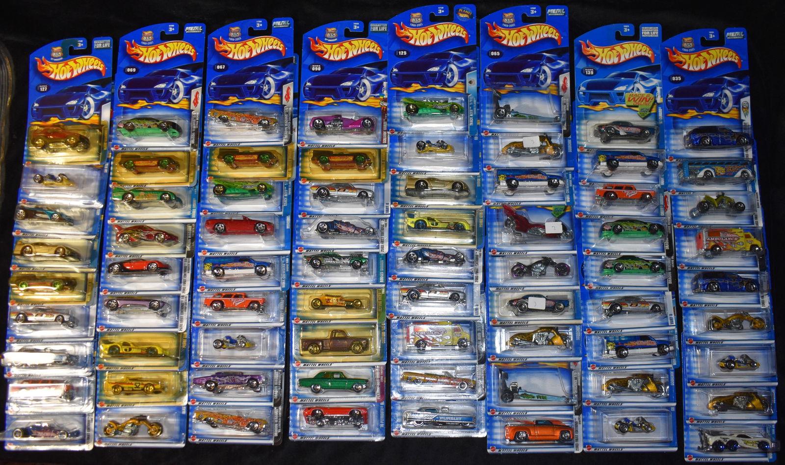 2001-2003 Mattel Hot Wheels Assortment - 72 Cars 1:64 Scale Diecast: Vintage Mattel Hot Wheels Assortment contains 72 cars. All cars are brand new and in their original card. Diecast cars in this lot were made in 2001-2003.