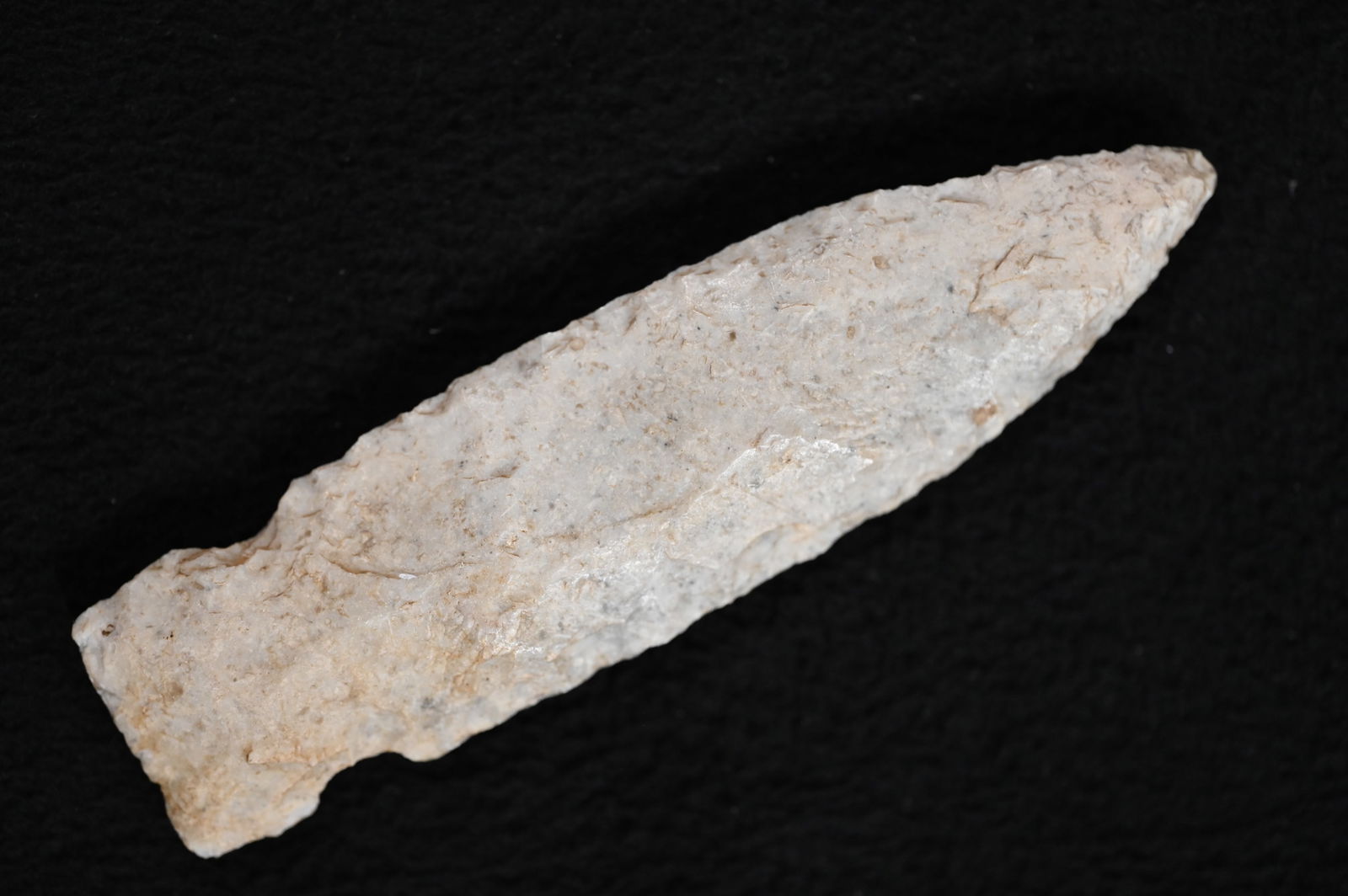 4 5/8" Chesterfield Arrowhead  Found in Boone Co. Missouri. (1 of 10)