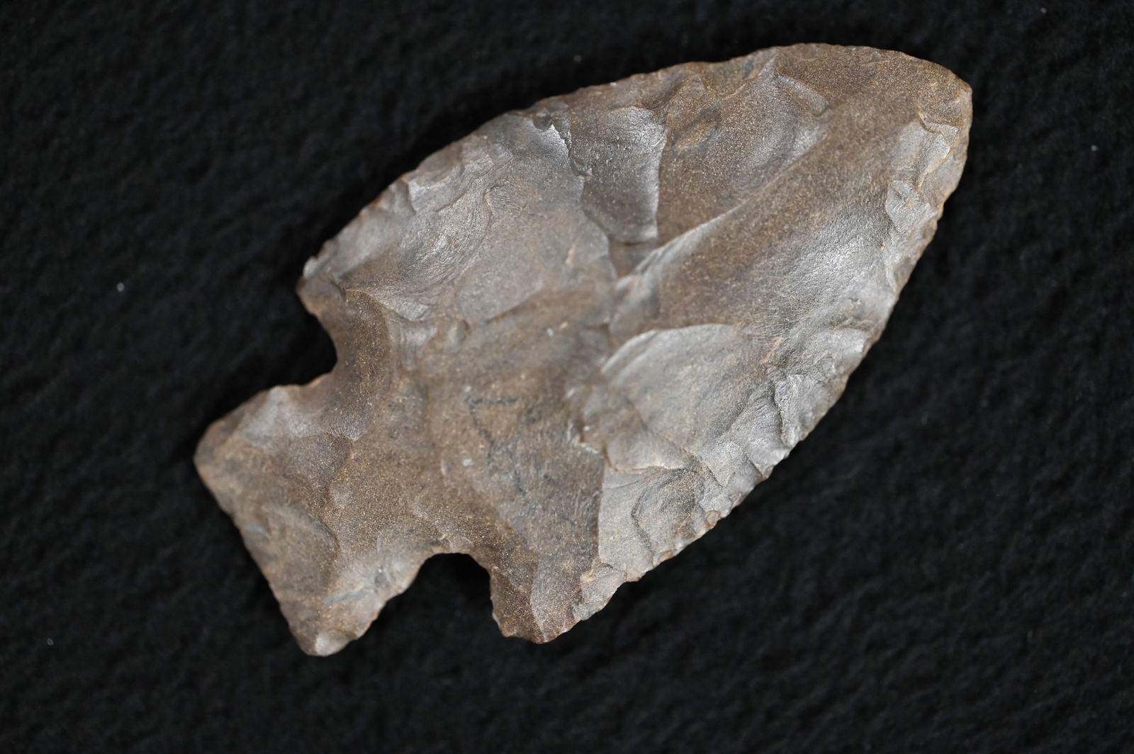 2 1/2" Wade Arrowhead  Ex: Phil Potter Collection of Evansville Indiana. (1 of 10)