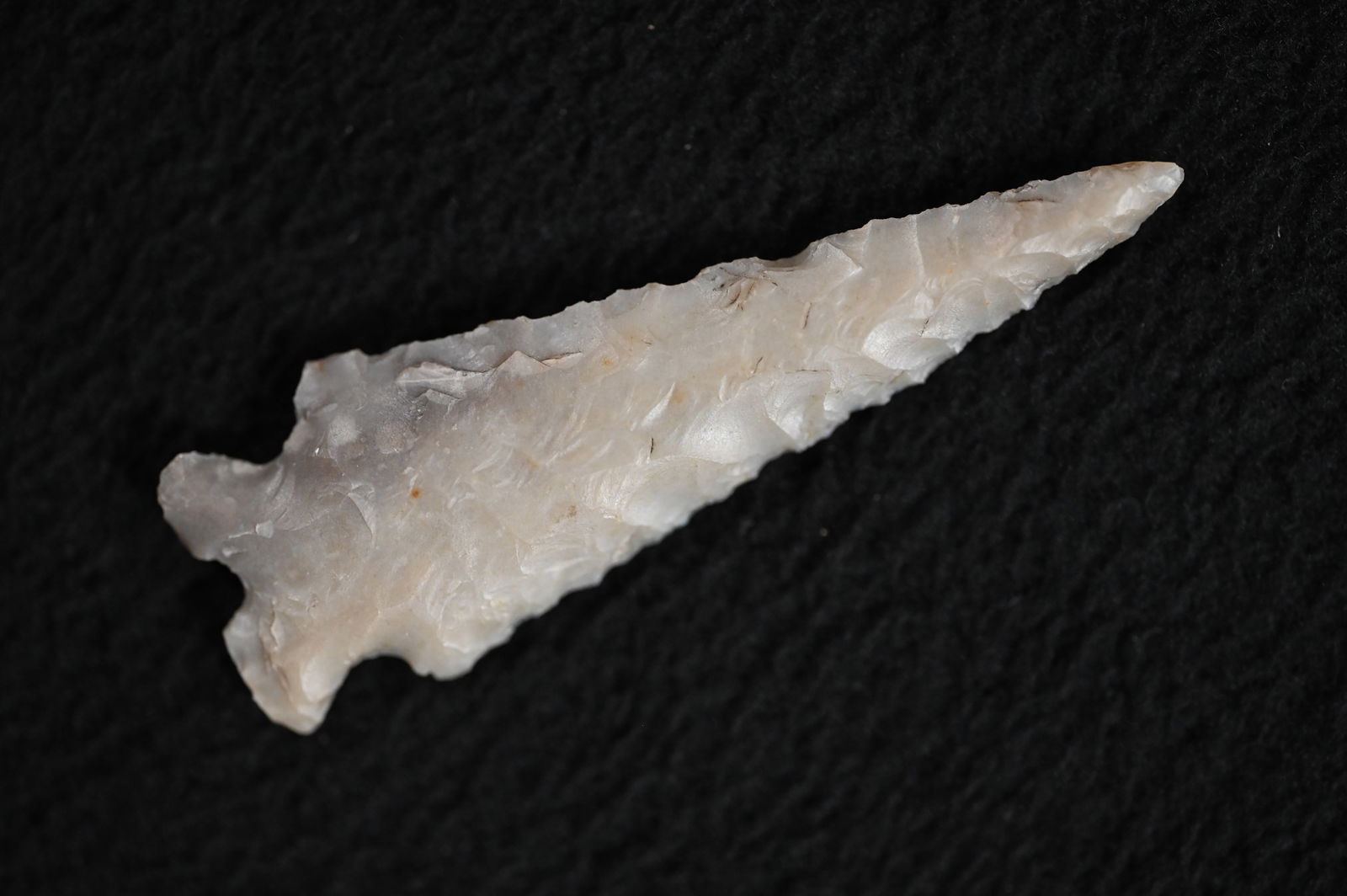 2 5/16" Ensor Split Stem Arrowhead Found in Texas. (1 of 10)