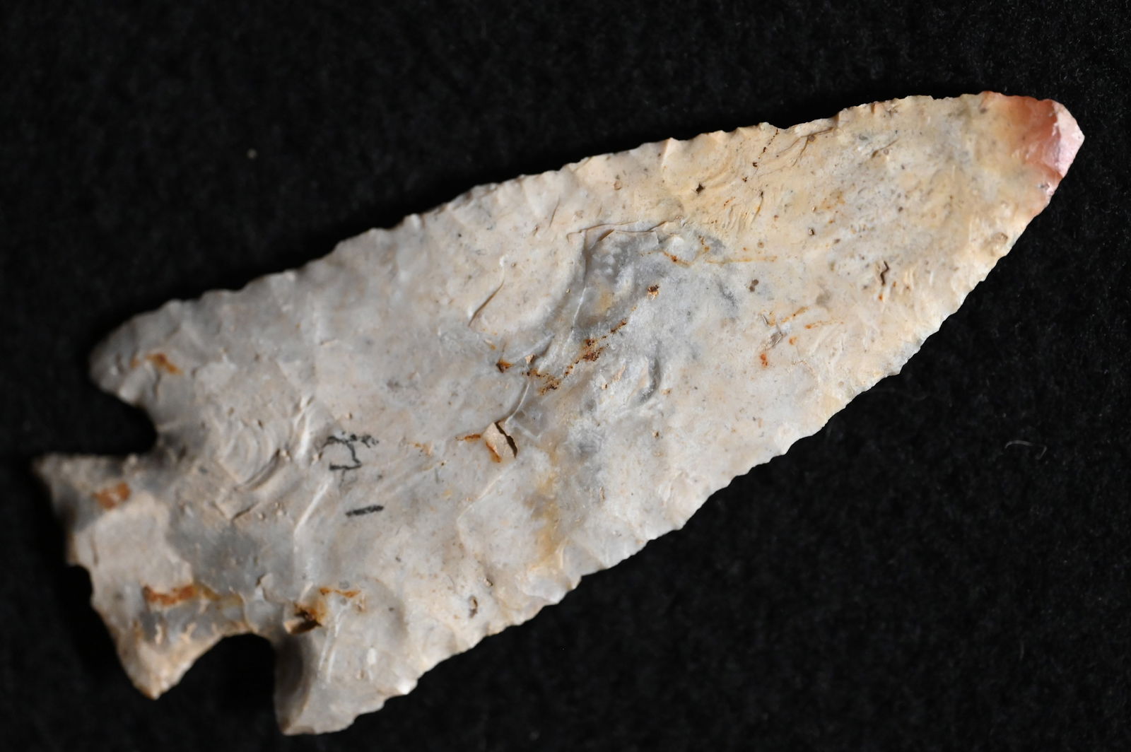 3 7/16" Apple Creek Arrowhead Found in Boone Co. Missouri. (1 of 9)