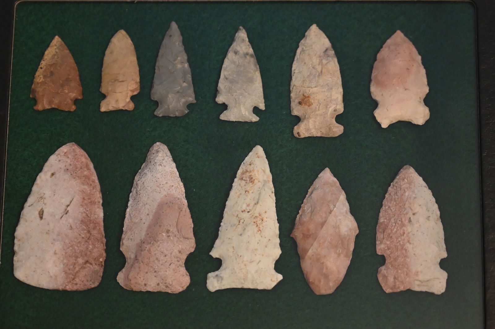 Frame of 11 Arrowheads Found in Missouri 2 5/8" Longest. 6" x 8" Frame included. (1 of 4)