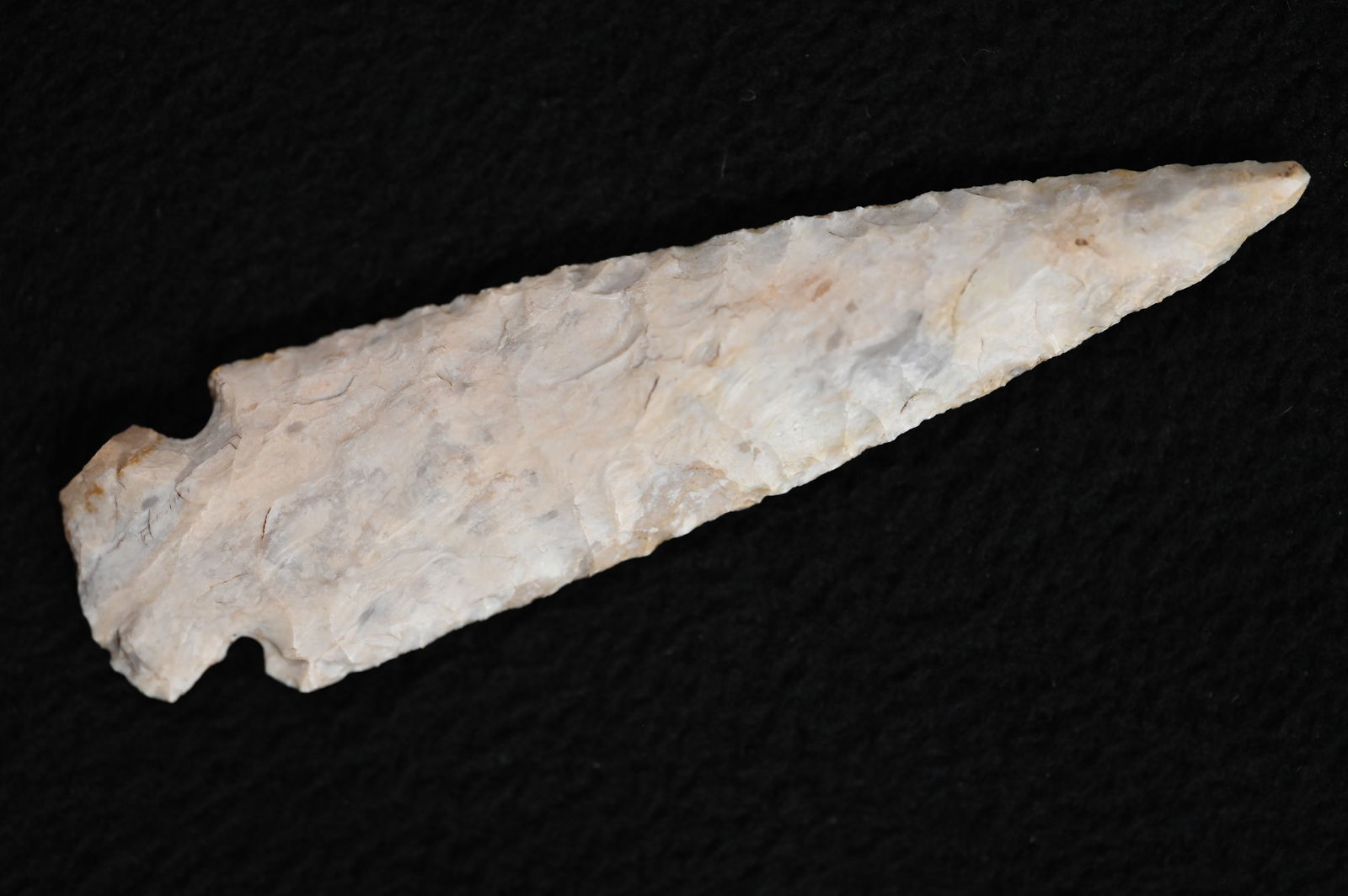 3 11/16" Gibson Arrowhead Found by Ron Dankenbring in Lafayette Co. Missouri.: 3 11/16" Gibson Arrowhead Found by Ron Dankenbring in Lafayette Co. Missouri.