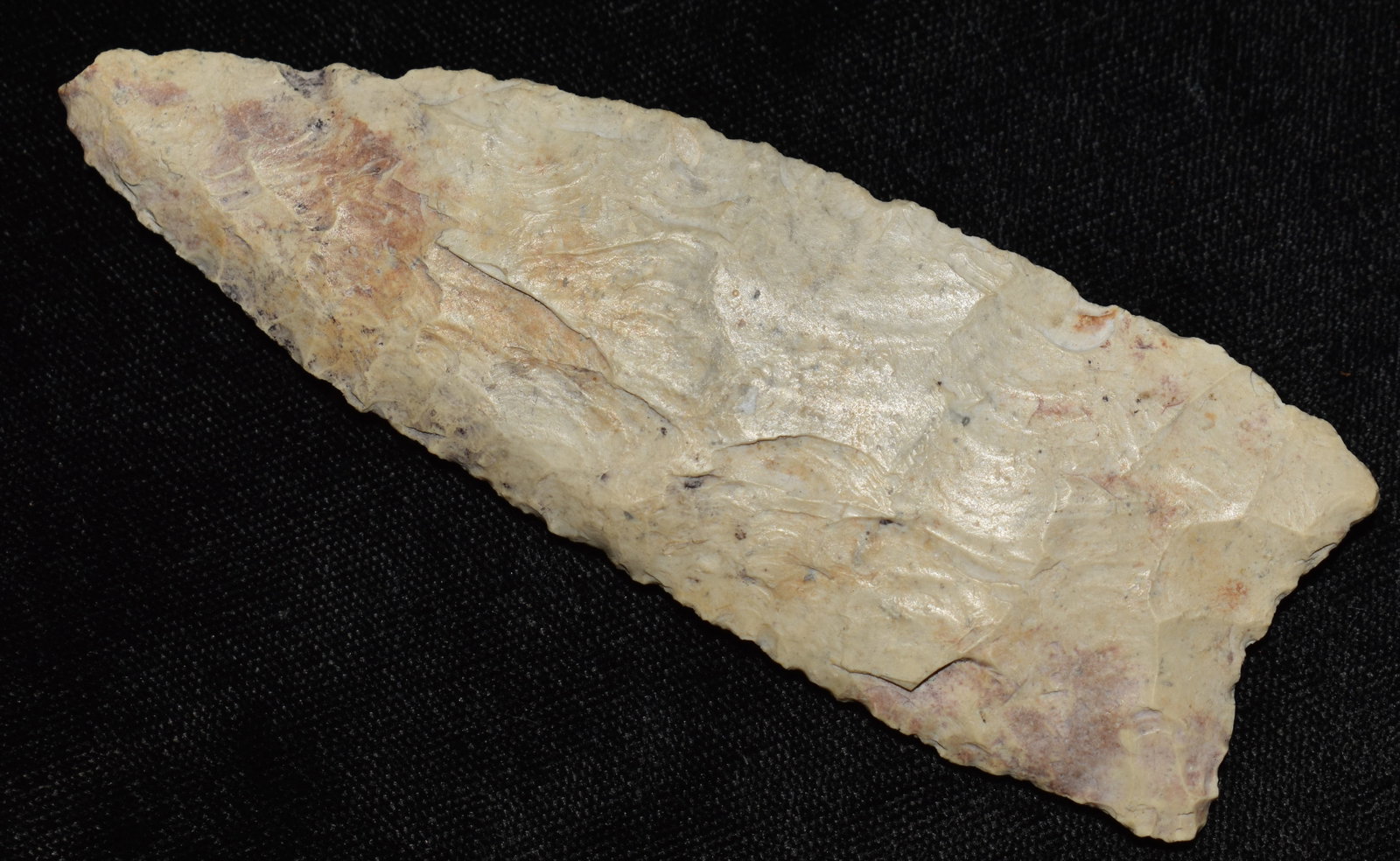 4 1/8" Dalton Knife found in Pettis County, Missouri: 4 1/8" Dalton Knife found in Pettis County, Missouri. Ex George Wolf Collection.