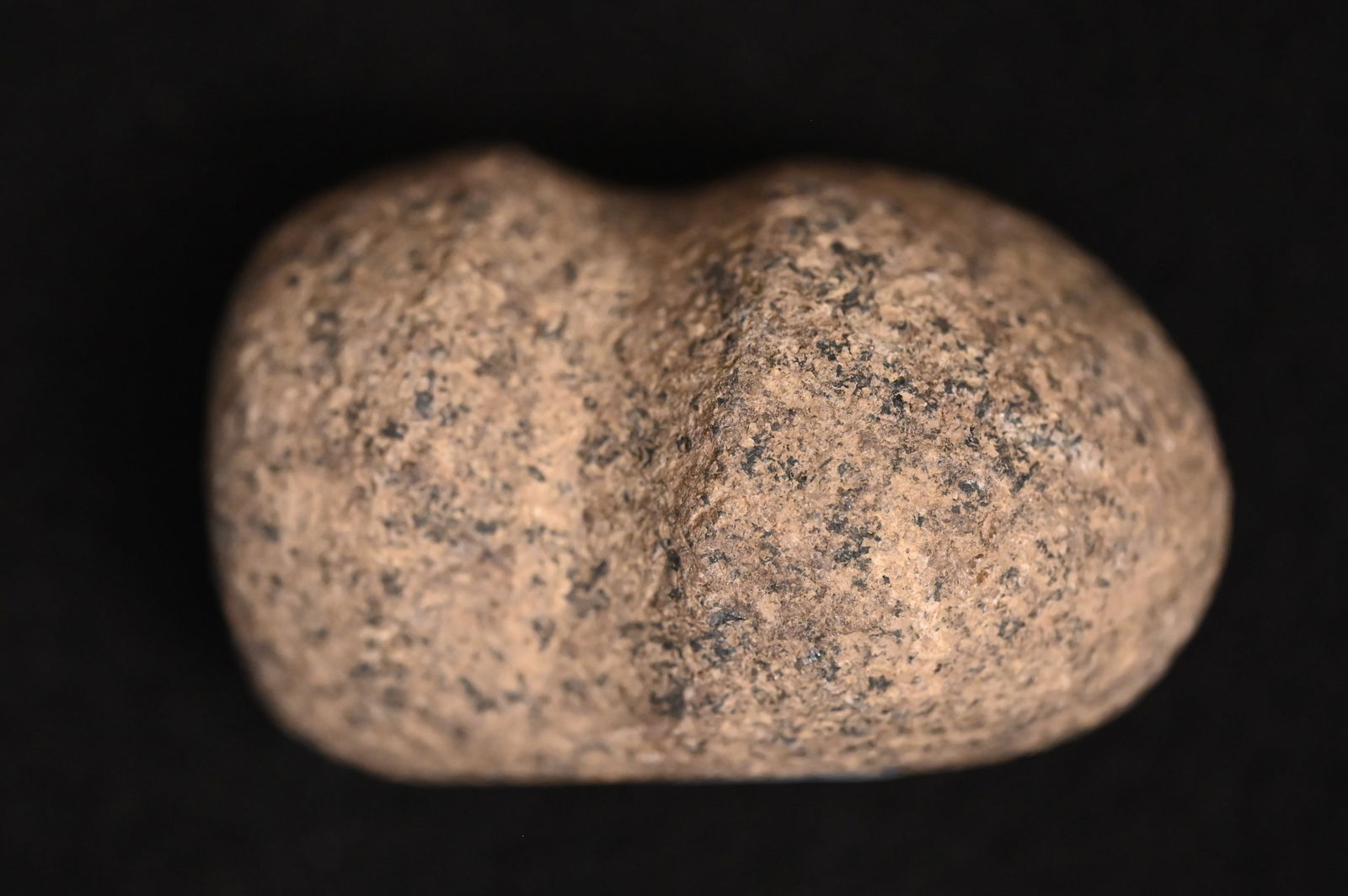 2 3/4" Granite 3/4 Groove War Club Found in Ohio Ex: John Bennett Collection. (1 of 8)