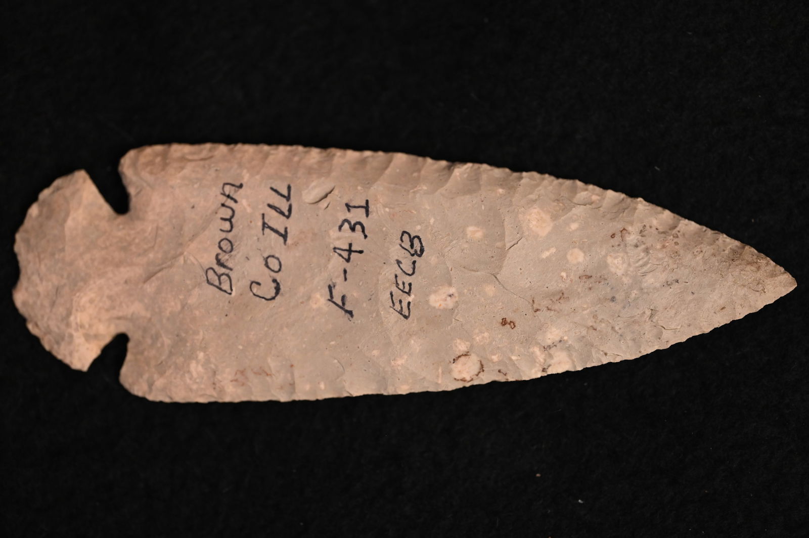 4 5/16" Dovetail with Brown Co. ILL. on it. Modern Made. (1 of 9)