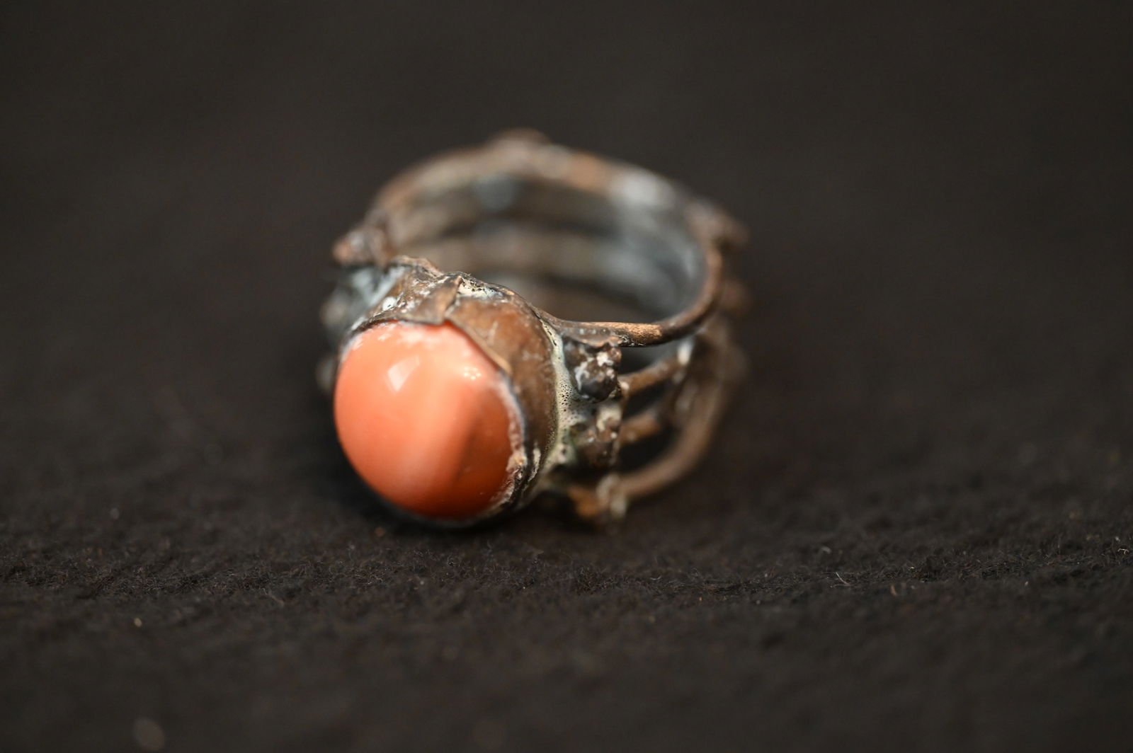 Tibetan Vintage Silver Ring with Coral Stone. (1 of 7)
