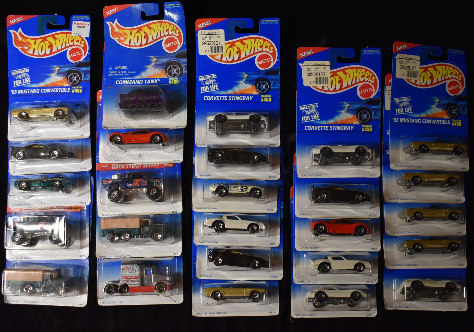 26 Vintage Mattel Hot Wheels from 1995 - New in their Original Cards (1 of 7)