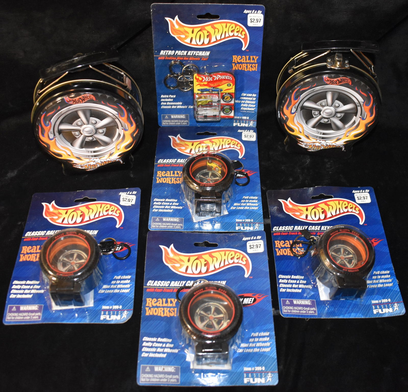 Hot Wheels Retro Rally Case, Retro Pack Keychains and Two Collector Tins - 2001-2002 (1 of 6)
