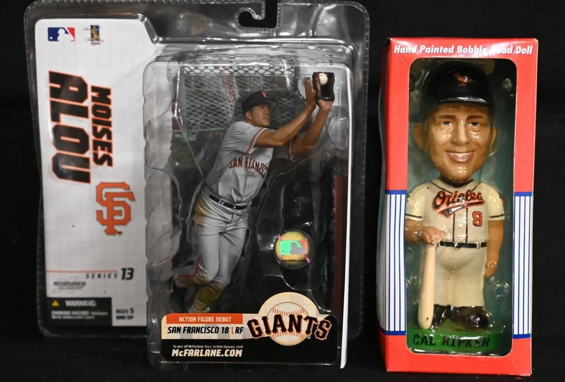 Cal Ripken Jr. Hand Painted Bobble Head and McFarlane MLB Sports Figure Moises Alou (1 of 4)