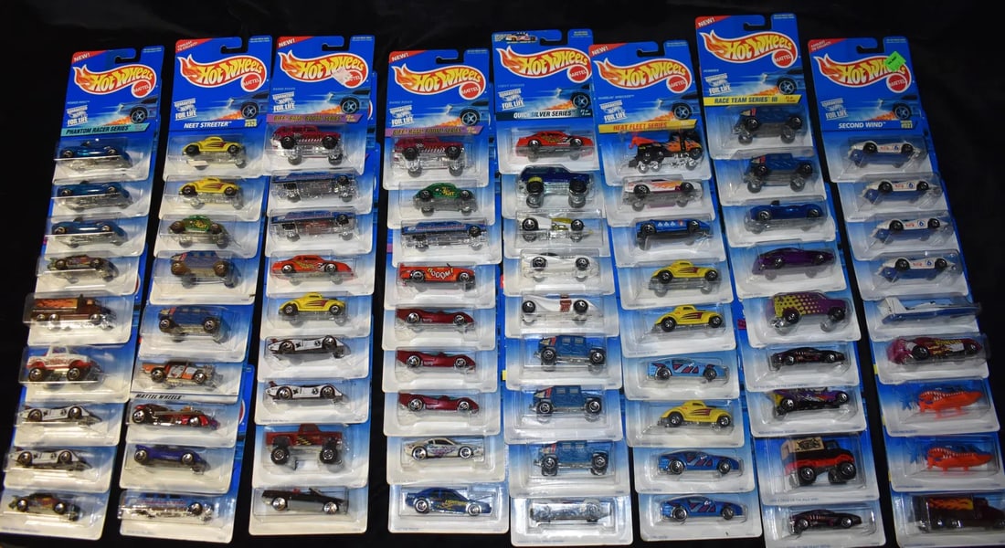 1997 Mattel Hot Wheels Assortment - 72 Cars: Mattel Hot Wheels Assortment contains 72 cars. All cars are brand new and in their original card. We made sure the number of cars was correct and did not search through them. Cars in this lot are from