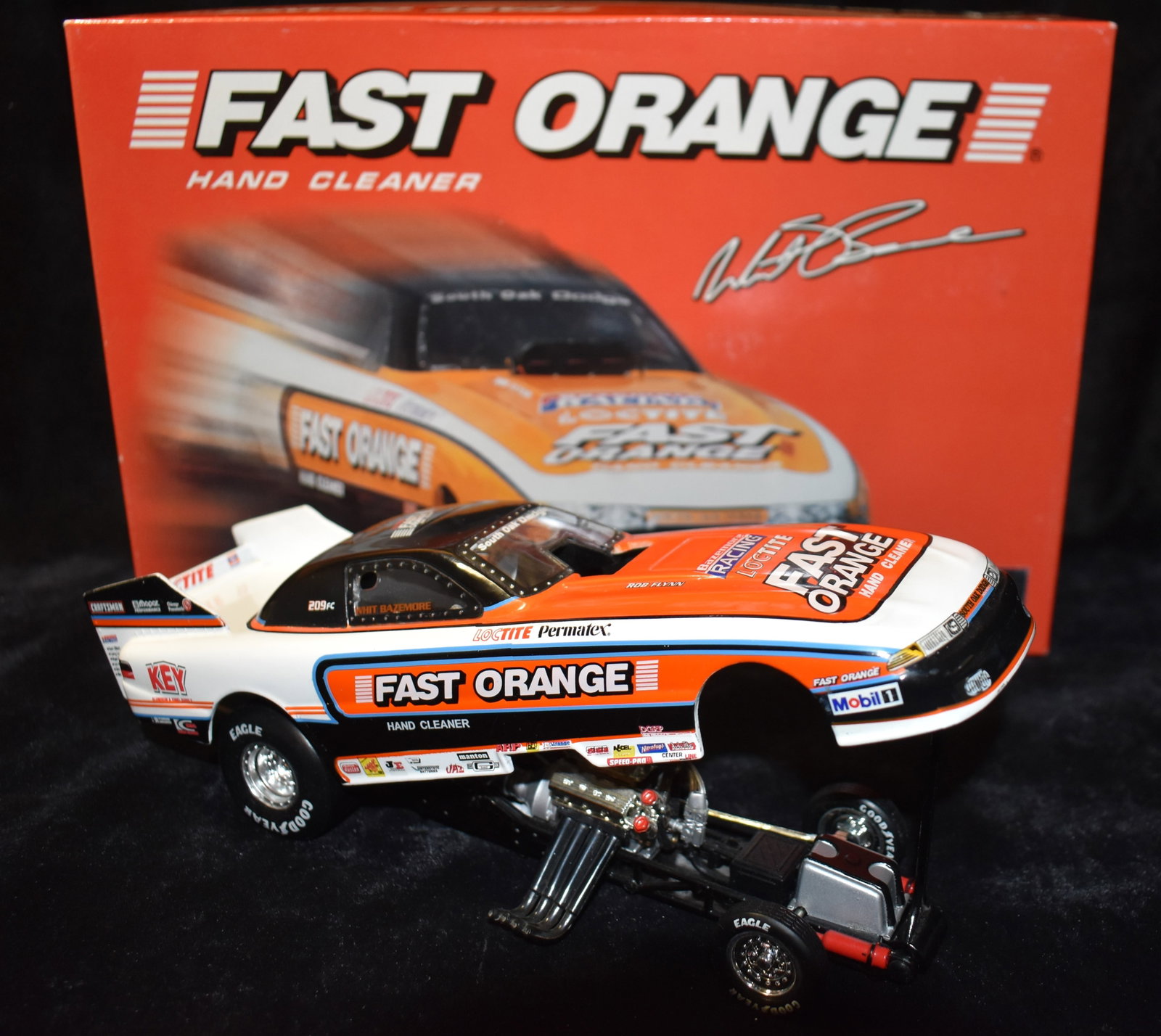 1995 Whit Bazemore Fast Orange Racing 1:24 Scale Funny Car Winston Drag Racing: 1995 Whit Bazemore Fast Orange Racing 1:24 Scale Diecast Funny Car Winston Drag Racing. Like new condition from the late Tim Harshman collection.