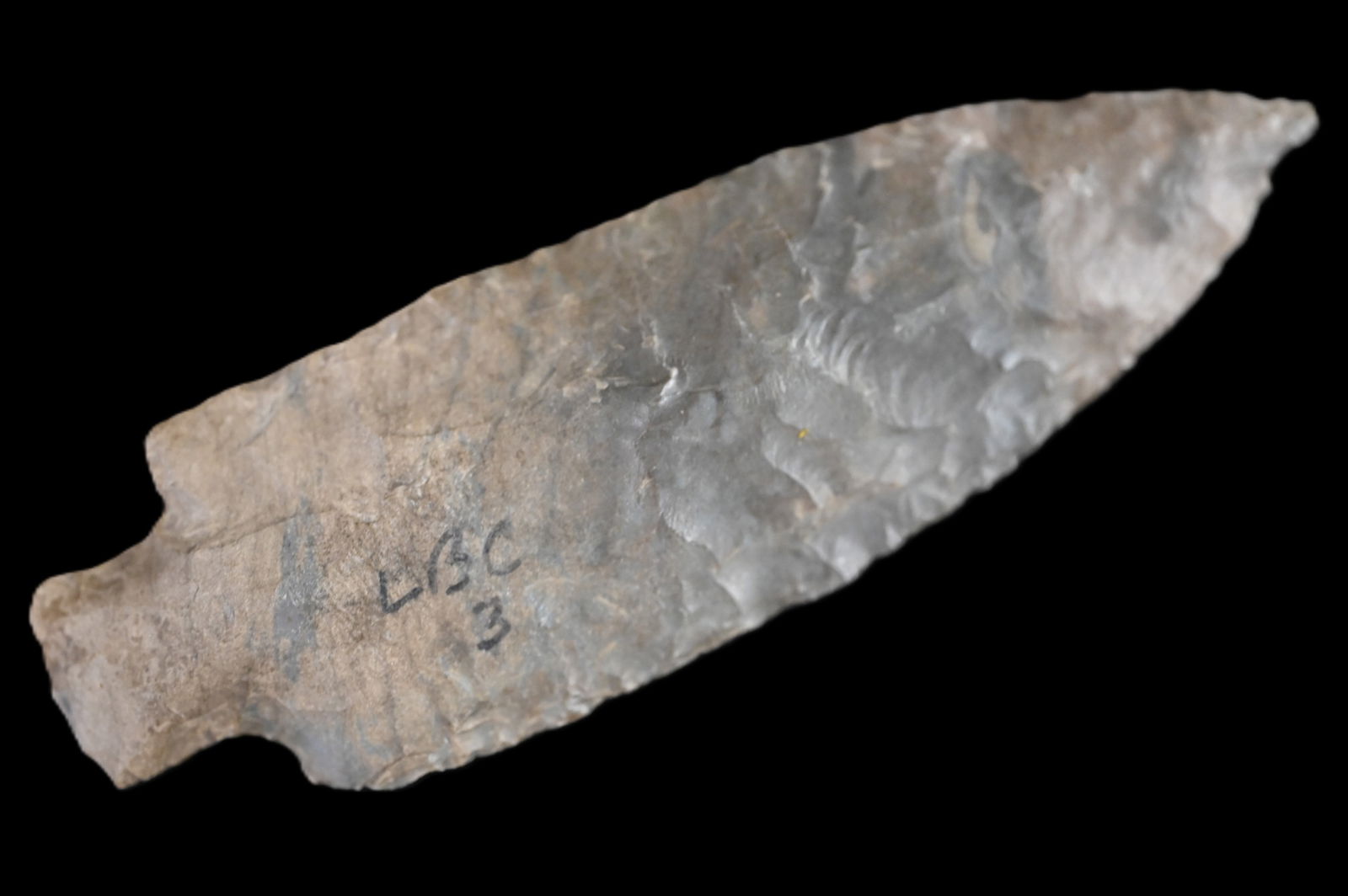 3 7/8 Benton Arrowhead Found in Indiana. (1 of 4)