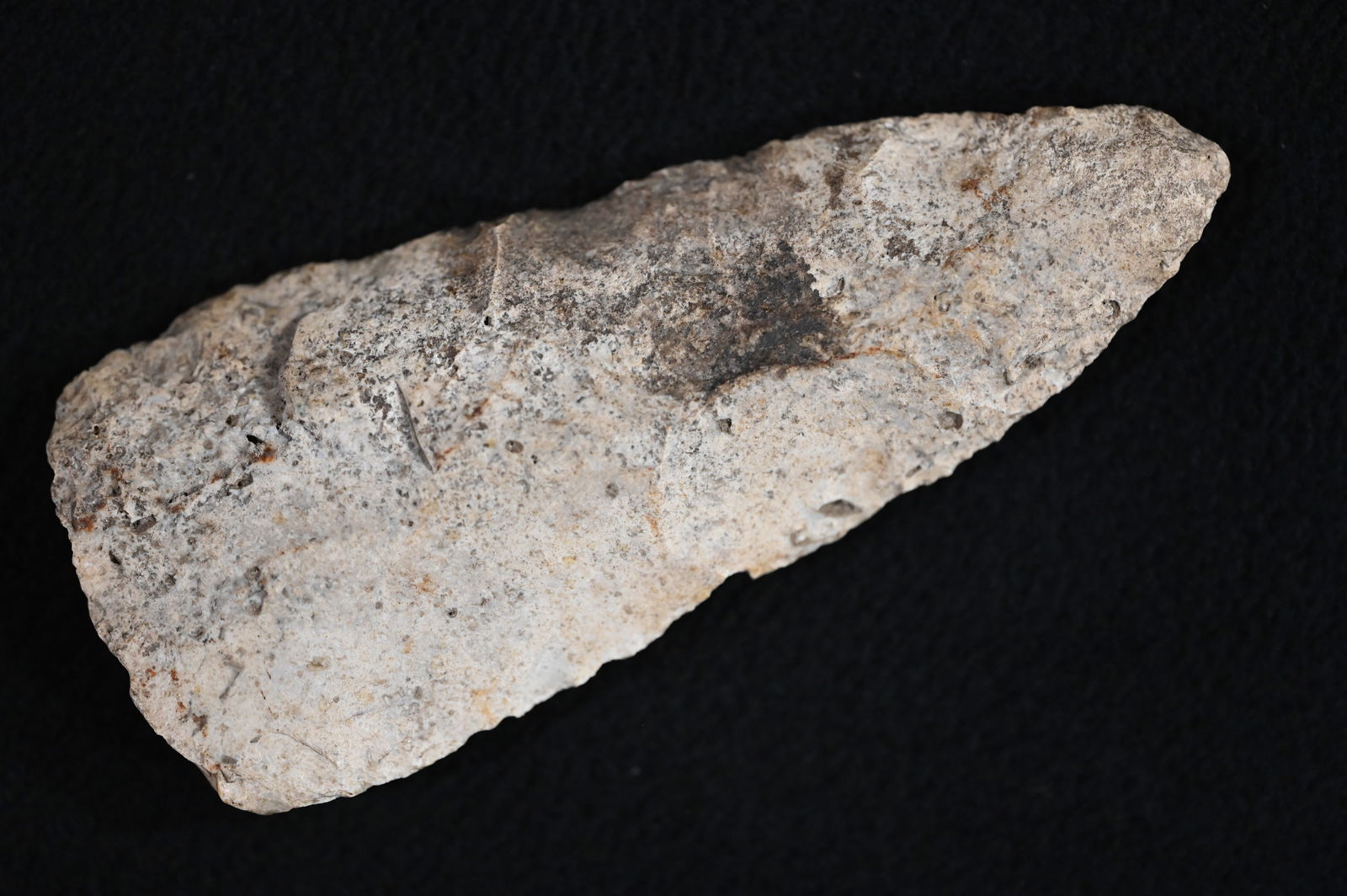 4 5/8" Archaic Knife Found in Howard Co. Missouri. (1 of 5)
