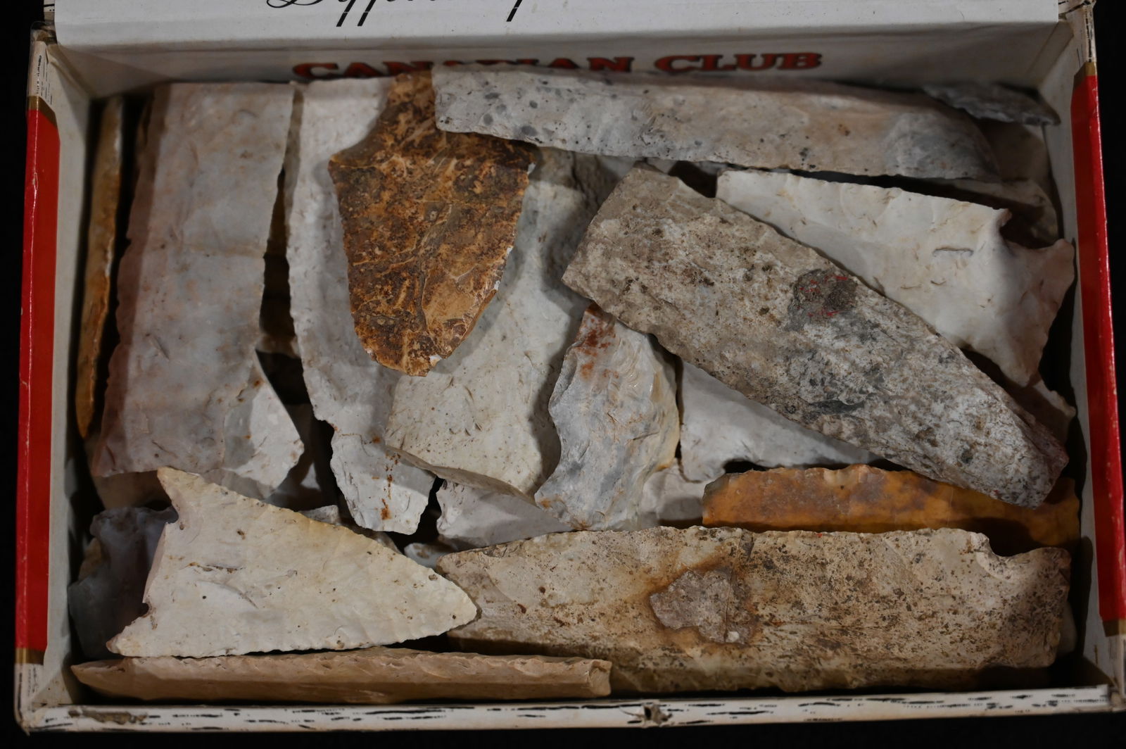 Cigar Box Full of Damaged Arrowheads.  Nice Heartbreakers in the box found in Illinois/Missouri. (1 of 4)