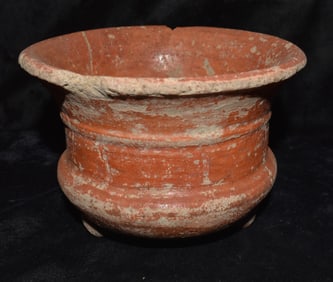 Pre-Columbian Mayan Tripod Pottery Vessel 300 BC Positive Oxygen Plumbate