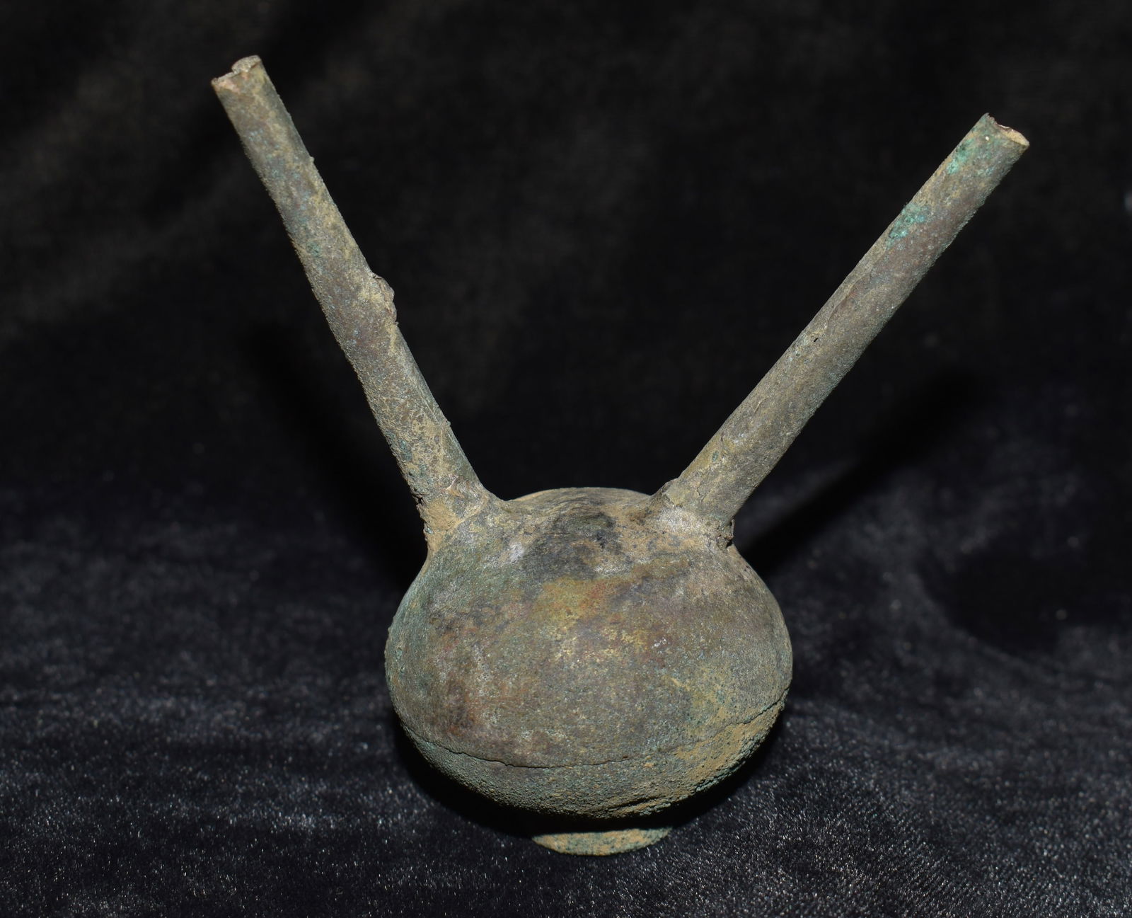 Pre-Columbian Copper Lambayeque Copper Vessel (1 of 8)