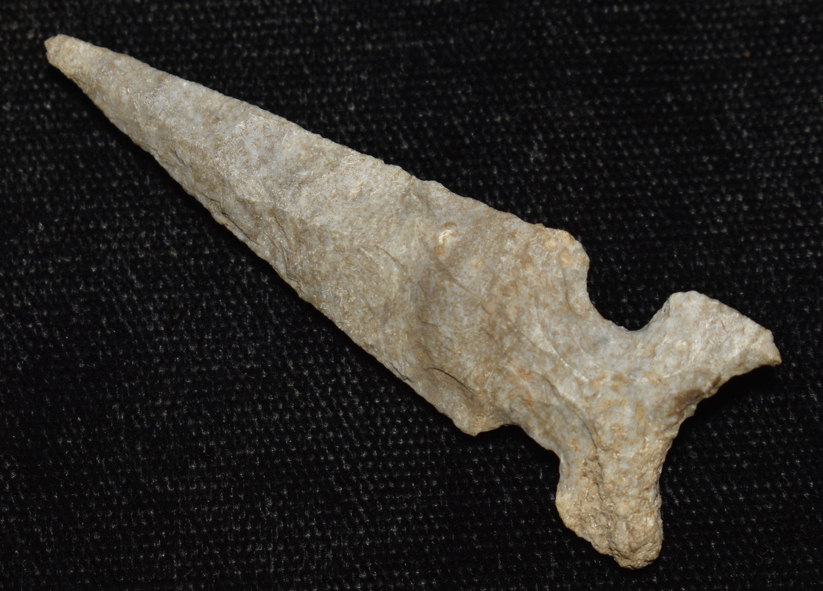 2 1/16" Large Bird Point found in Lee County, Iowa by Gary Dinwiddie (1 of 9)