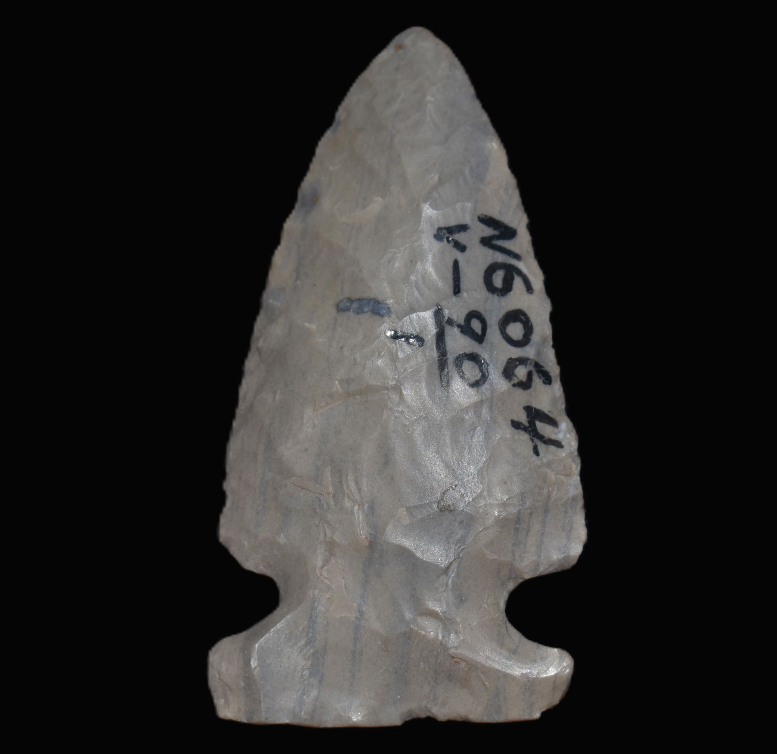 2" Big Sandy Arrowhead Made of Banded Hornstone found in Vermillion County, Illinois (1 of 9)