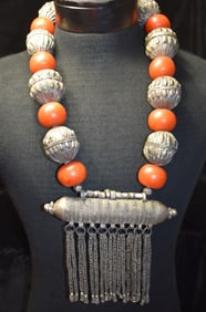 19th to Early 20th Century Intricately Hand Crafted Tribal Silver Saudi Arabia Bedouin LARGE
