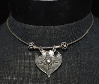 Old Tribal Silver Necklace from Rajasthan, India - 16 1/4" & Weighs 13 grams