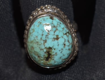 Old Saudi Bedouin Turquois & Silver Ring from Damam Saudi Arabia - 1950's or Older