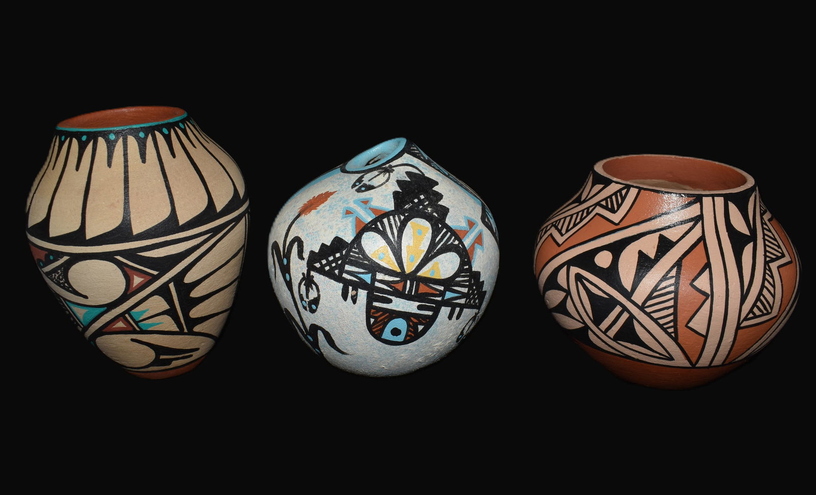 3 Miniature Hand Painted Pueblo Pots by S. Jemez, J. S. Chinana Jemez & Lom Begay: 3 Miniature Hand Painted Pueblo Pots by S. Jemez, J. S. Chinana Jemez & Lom Begay - Ex Pride of the Nations Store. Both are in excellent/New condition. They measure 3 1/2" to 4" tall approximately. Ni