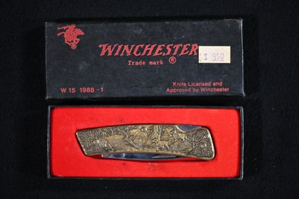 Winchester 1988-1 Pocket Knife in original box.