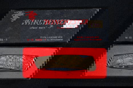 Winchester 1988-1 Pocket Knife in original box.: Winchester 1988-1 Pocket Knife in original box.