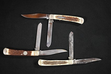 3 Winchester & Remington Pocket Knives. Very well-made and in great condition.