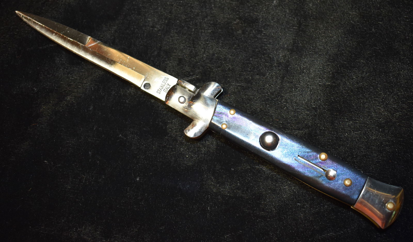 8 3/4" Italian Stiletto Switchblade Knife (1 of 7)