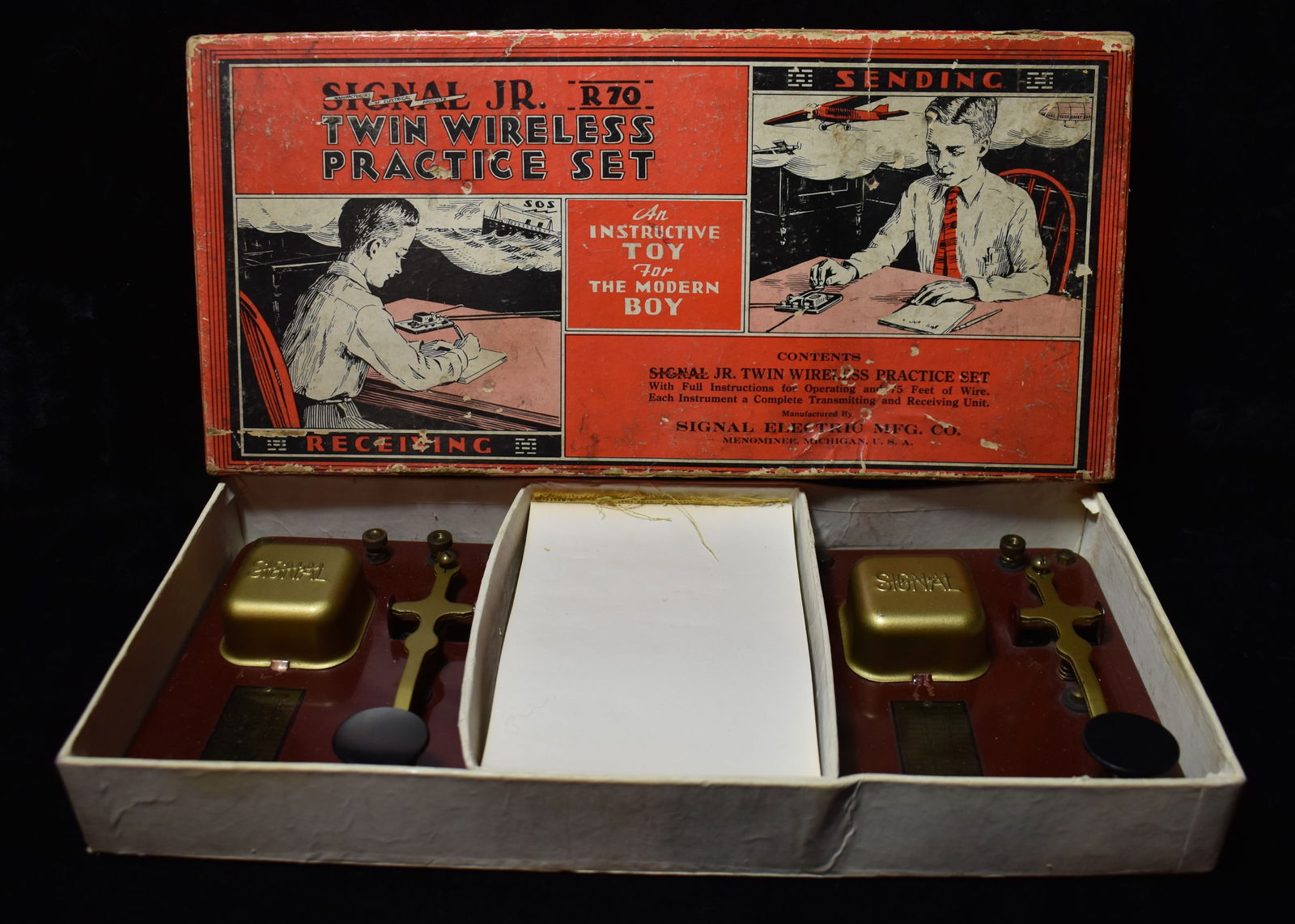 1930s R-70 Model Signa Jr. Twin Wireless By Signal Electric Mfg. Co. (1 of 6)