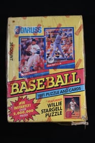 Sealed Box of 1991 Donruss unopened Baseball Card Packs.