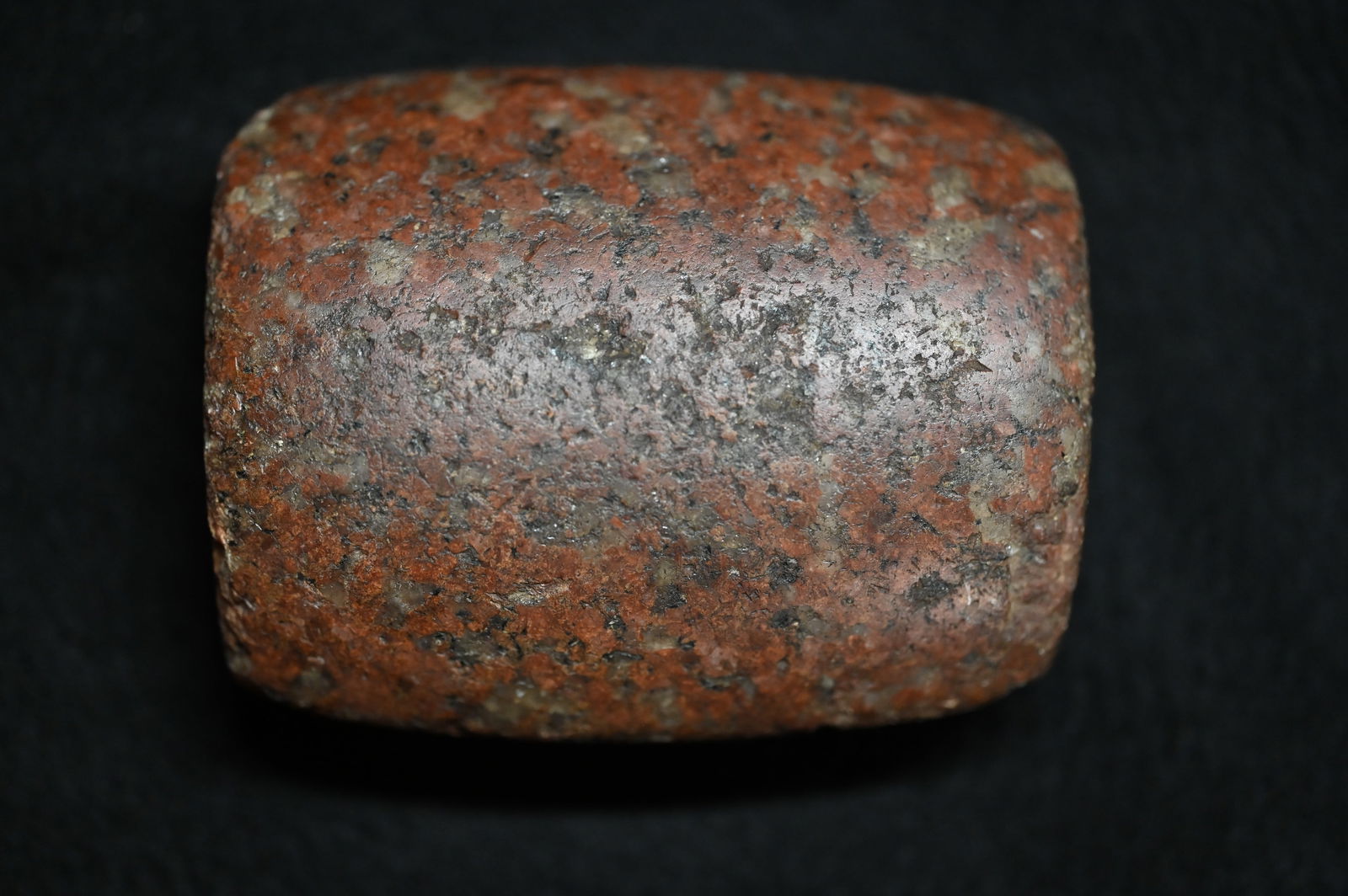 3 3/4" Red Quartz Banner Stone Preform W/Roy Motley COA Ex: Dennis Arbeiter Collection. (1 of 12)