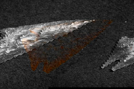 2 1/8" Knife River Chert Pelican Lake Found in Pierre Co. SD, Keele COA Ex: Dan Maas Collection.: 2 1/8" Knife River Chert Pelican Lake Found in Pierre Co. SD, Keele COA Ex: Dan Maas Collection.