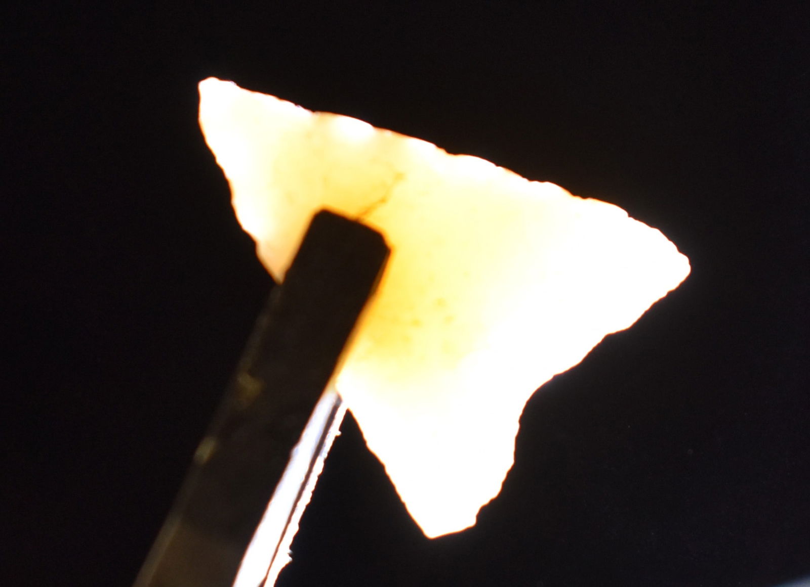 3/4" West Texas Gem Point - Maud Arrowhead Made of Agate (1 of 7)