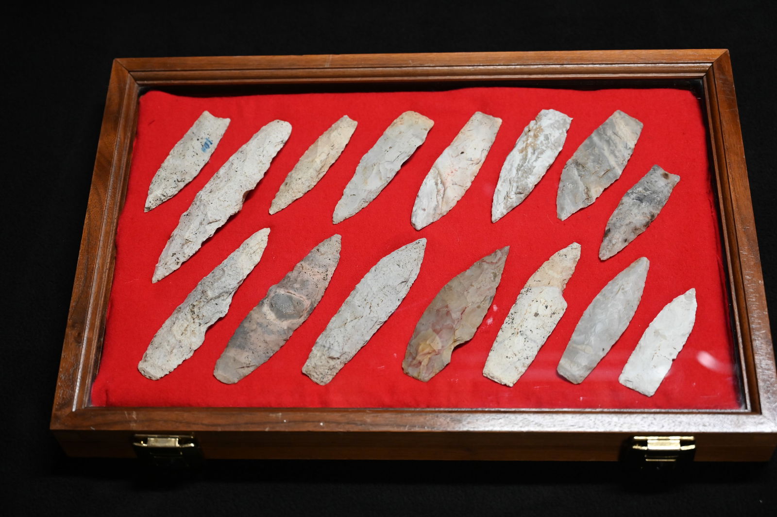 Frame of 15 Sedalia Arrowheads 6 1/8" Longest Found in Pettis Co. MO (1 of 6)