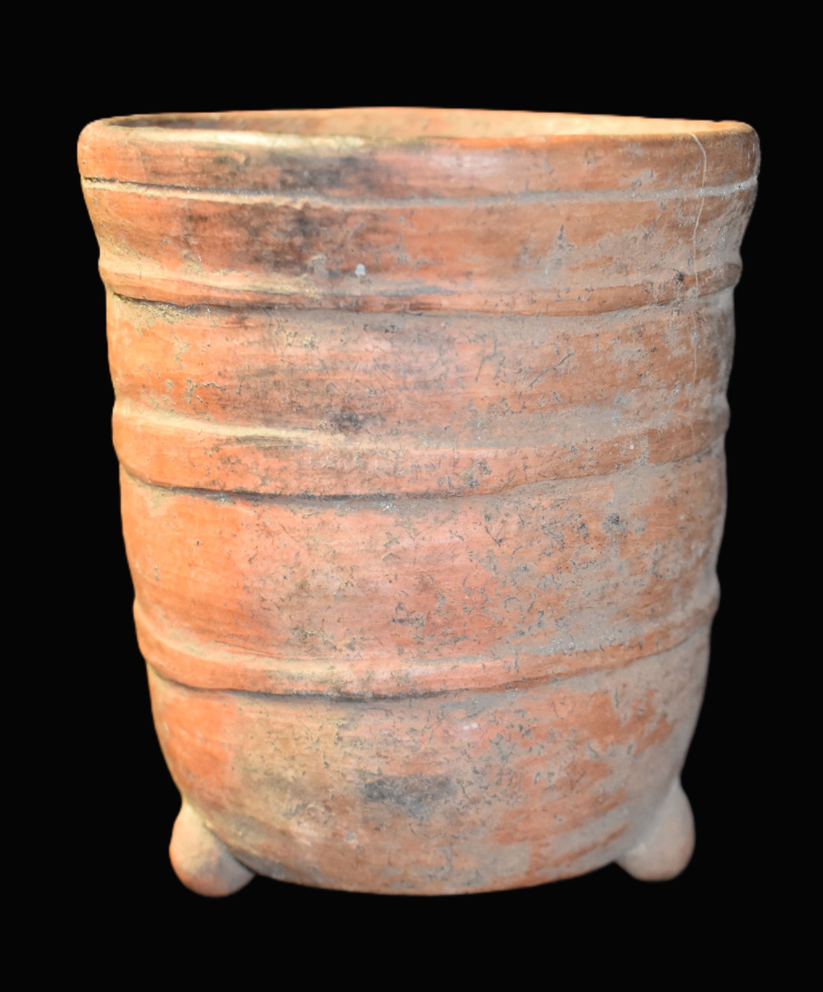 Pre-Columbian Mayan Tripod Incised Cylinder Pottery Vessel (1 of 7)