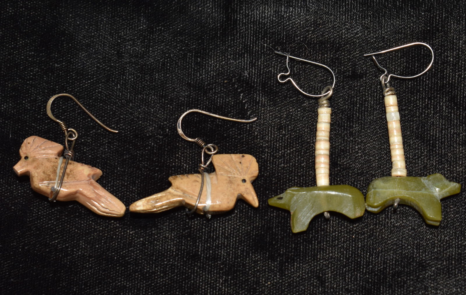 2 Sets of Zuni Zoomorphic Fetish Earrings (1 of 3)