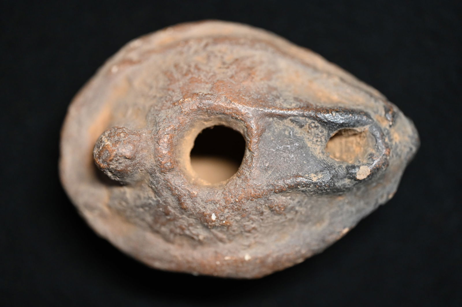 Holy Land Terracotta Oil Lamp Circa 400-700 AD. 3" long. (1 of 5)
