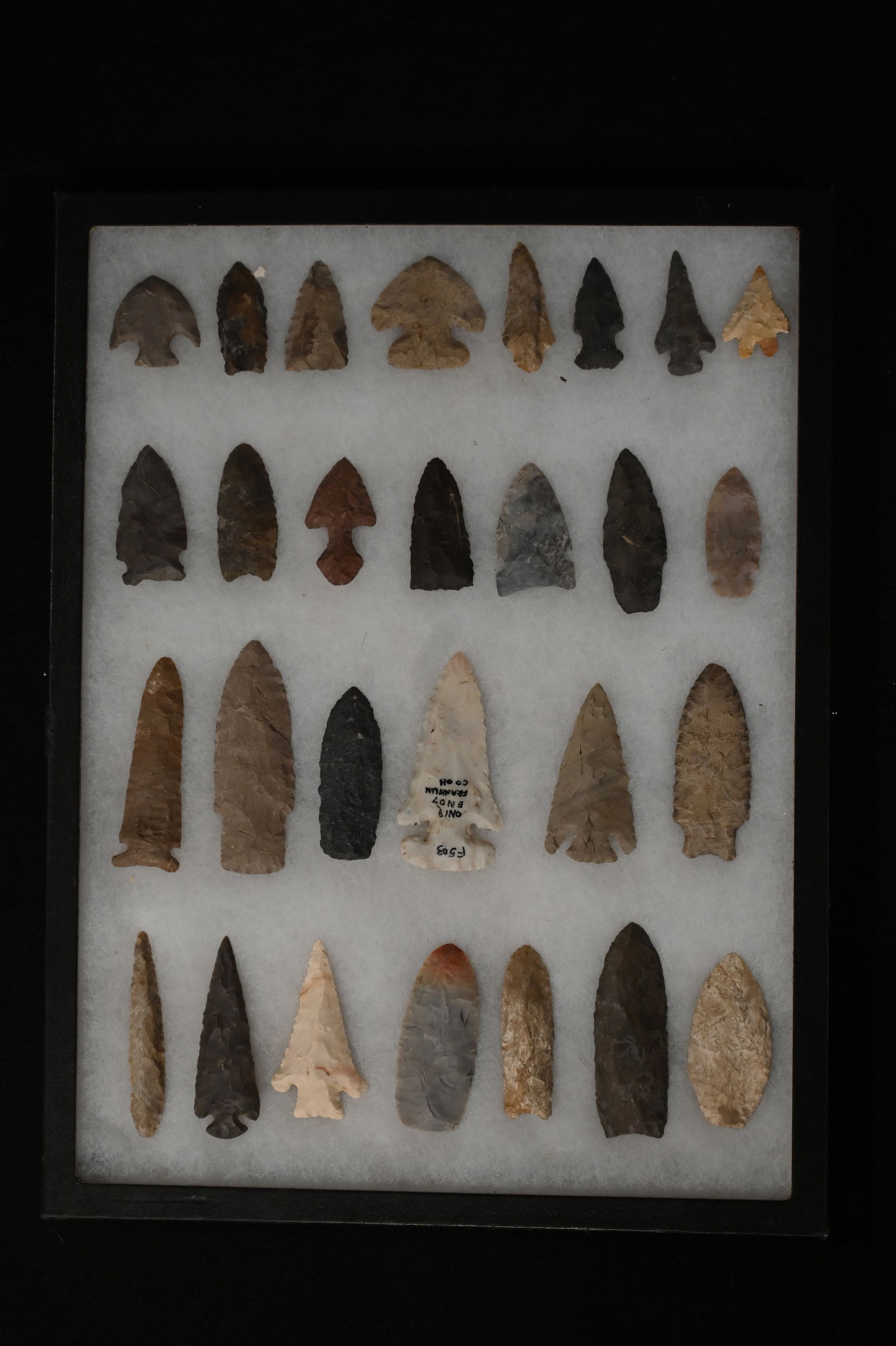 Frame of 28 Modern/Re-chipped Arrowheads 3 3/4" Longest in a 12" x 16" Frame. (1 of 7)
